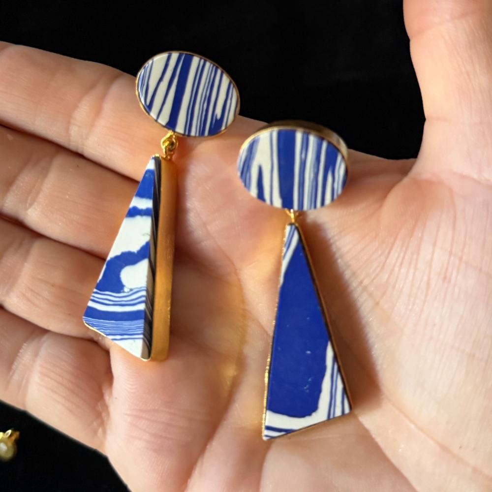 Blue and White Patterned Triangle Gold Border Dangling Statement Post Earrings - Picture 14 of 16